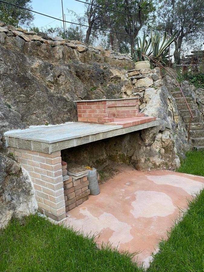 Villa Paolina Ceriale - App. 4 Posti エクステリア 写真