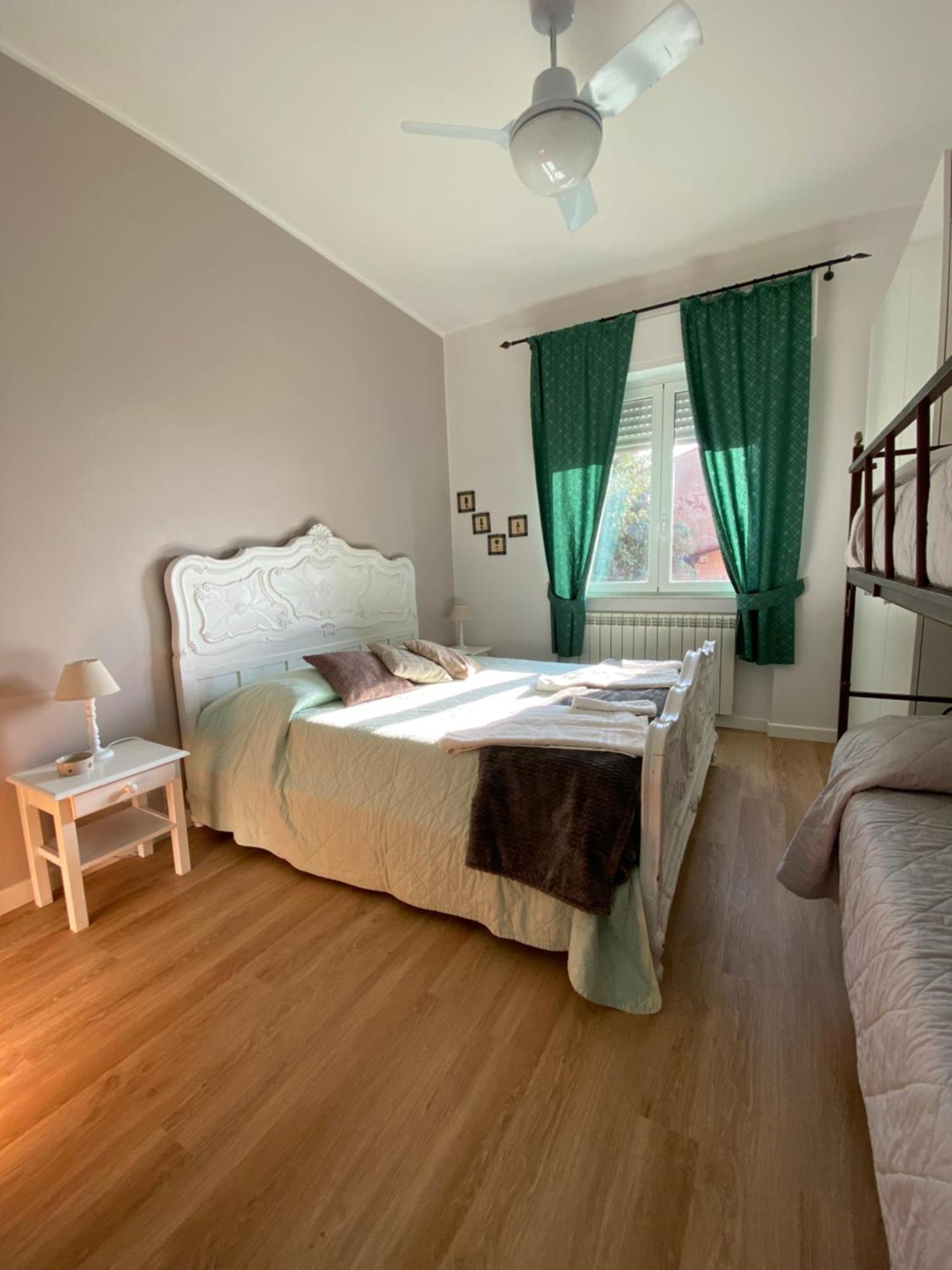 Villa Paolina Ceriale - App. 4 Posti エクステリア 写真