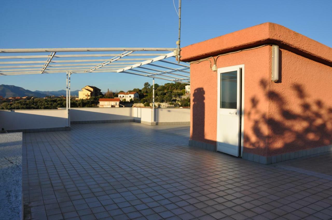 Villa Paolina Ceriale - App. 4 Posti エクステリア 写真
